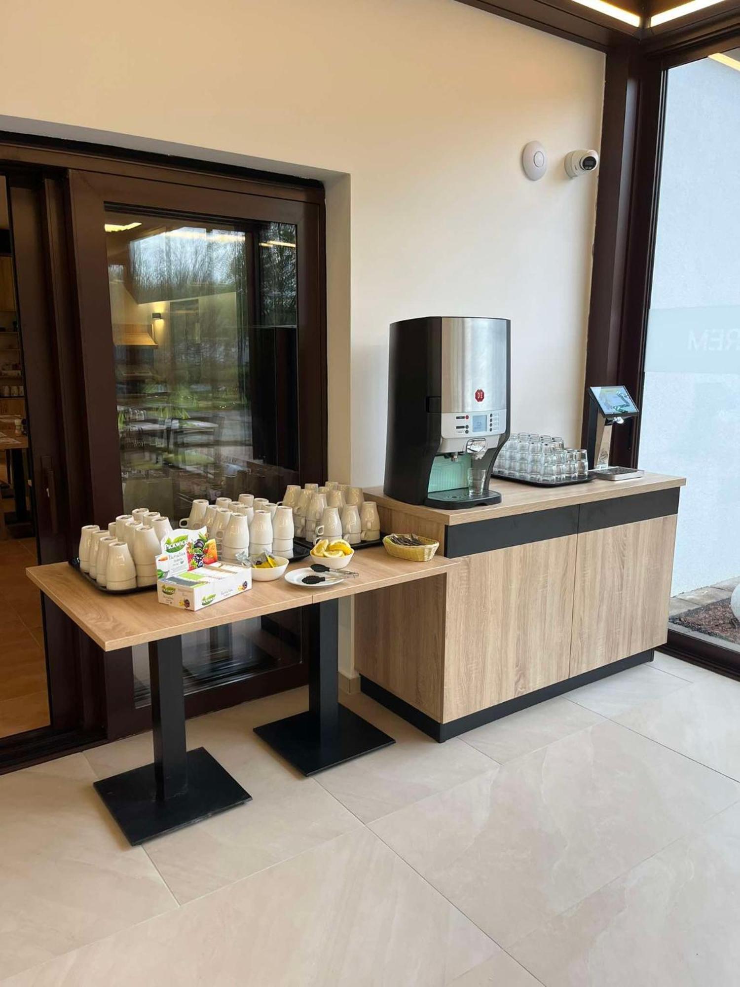 Apartman Hotel Бюк Экстерьер фото